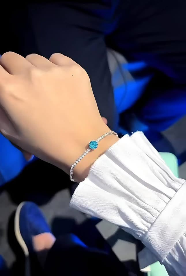 Hallmark Silver Blue Brilliant Cut Bracelet original
