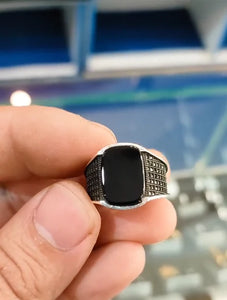 The Black Megnus Ring