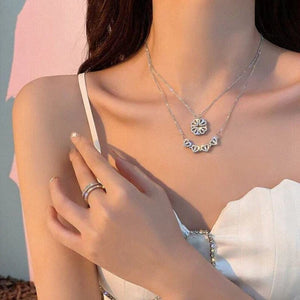 2 in 1 magnetic four leaf clover necklace