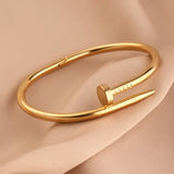 Noir Clou Bracelet